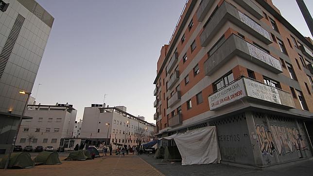 Zoido asegura que ningún okupa de la Corrala ha acudido a revisar su evaluación