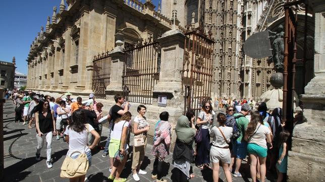 Sevilla cierra el primer cuatrimestre con los mejores datos de visitas de los últimos seis años