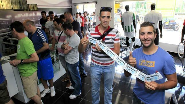 Ya hay reventa de entradas del Córdoba-Mallorca