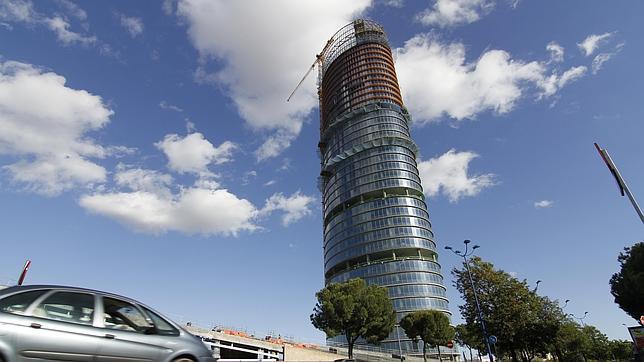 Puerto Triana ha pagado 4,8 millones para el nuevo puente de Torneo