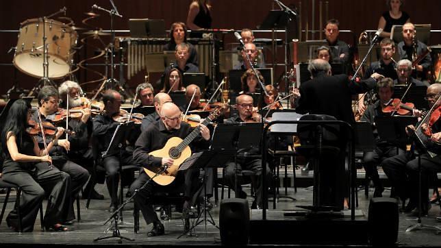 El Alcázar y Manolete inspiran el diálogo musical de la Orquesta y la guitarra