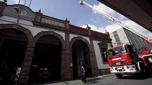 La Diputación de Sevilla aprueba crear 20 plazas de bombero