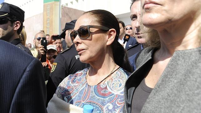 La Junta inicia los trámites para revocar la Medalla de Andalucía a Isabel Pantoja