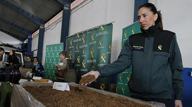 Desmantelada en la Sierra Norte la mayor fábrica clandestina de tabaco de España