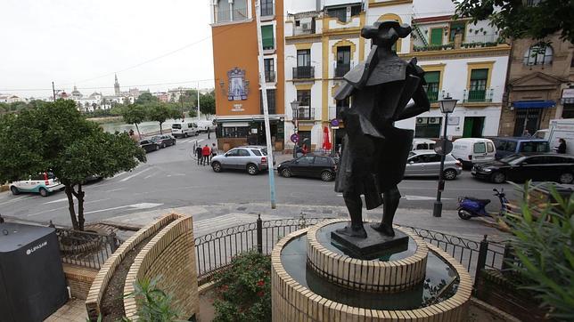 Monumento a Juan Belmonte, en Triana