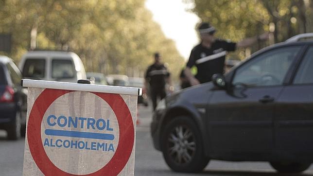 Policías piden que se retire la aplicación de móvil que delata los controles