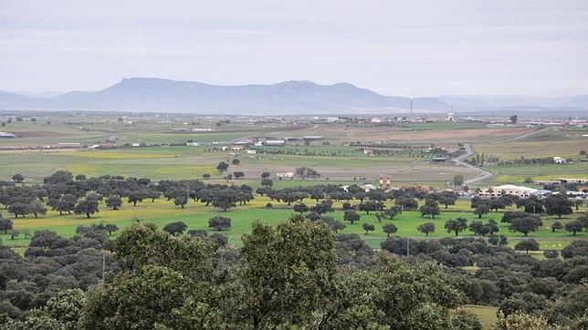 La CHG adjudica las obras de la Ruta del Tren y la Dehesa de Añora