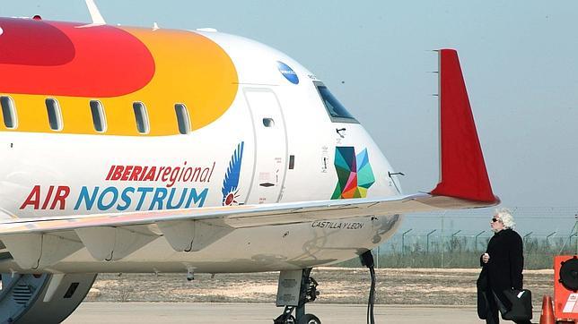 Air Nostrum busca en Granada tripulantes de cabina para incorporar a su plantilla