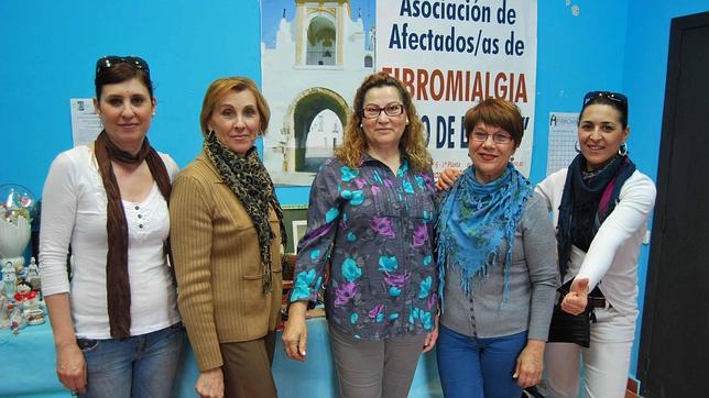 Firmas para ayudar a los enfermos de fibromialgia en Utrera