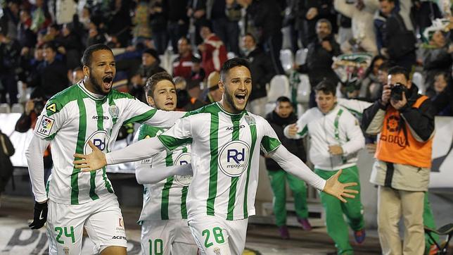 Rumanía convoca a Florin Andone