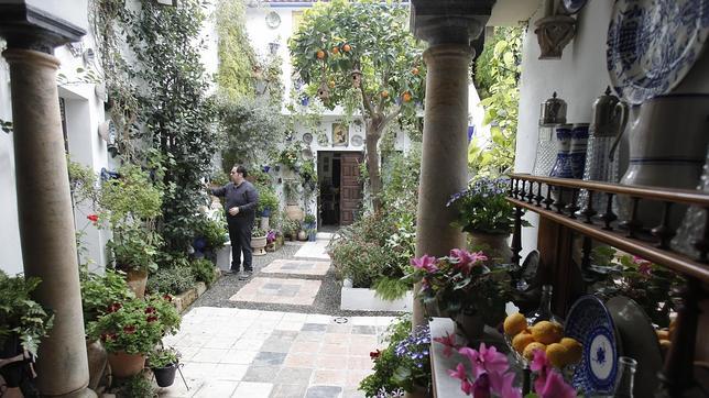 La Feria estrenará una remodelada calle del Potro con albero e iluminación