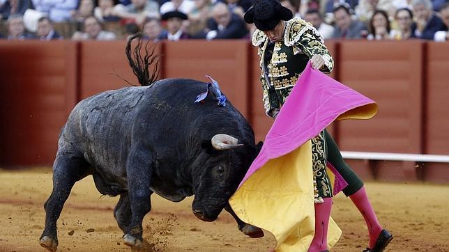 En directo: la corrida de Victorino Martín para Antonio Ferrera, El Cid y Manuel Escribano