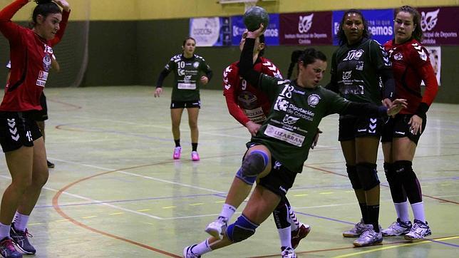 El Adesal puede descender mañana si pierde en Elche