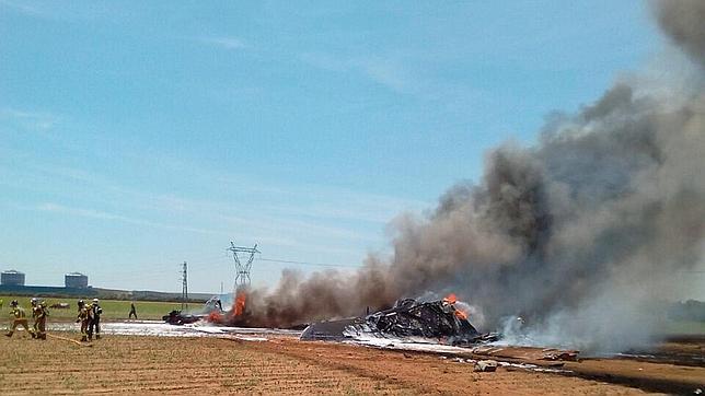 Tres ciudadanos ayudaron a los accidentados del avión A400M