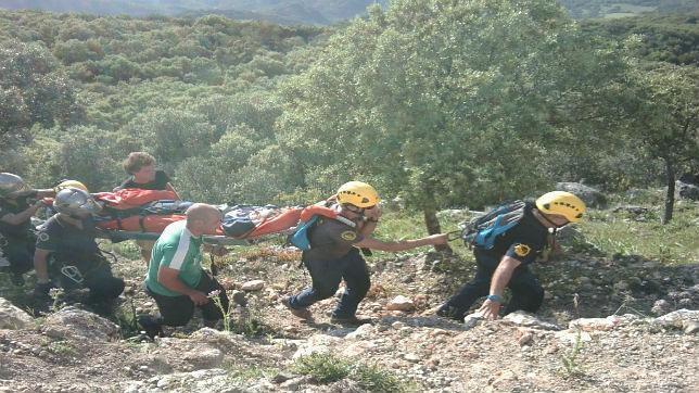 Herida una parapentista al caerse en Algodonales