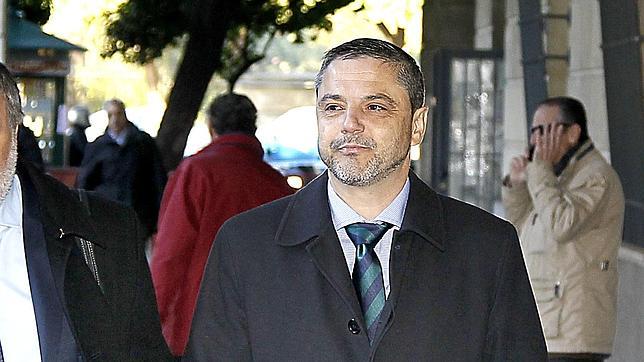 La Audiencia confirma la imputación de Mellet por delito societario en Mercasevilla