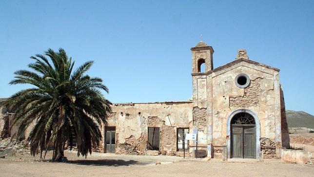 La Junta autoriza a la propietaria del Cortijo del Fraile consolidar el inmueble