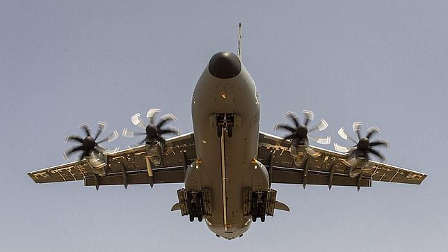El A400M volará en la feria parisina de Le Bourget
