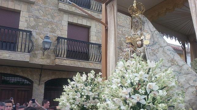 La Virgen de la Sierra ya está en Córdoba para iniciar su traslado a la Trinidad