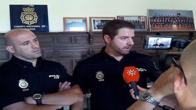 Los policías que rescataron a dos niños dicen que «nunca lo olvidarán»