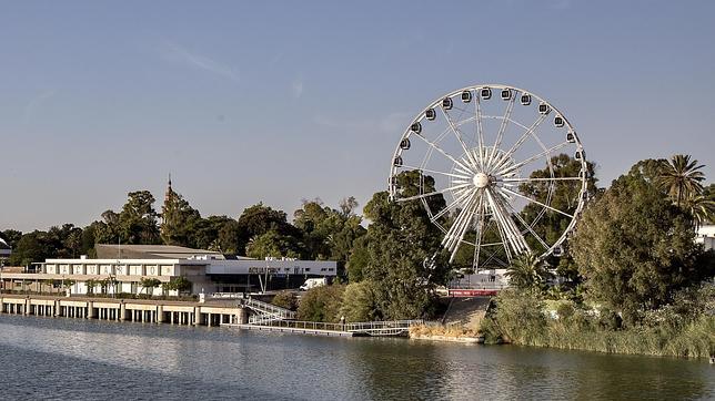 El muelle de las Delicias avanza en su transformación como espacio de ocio