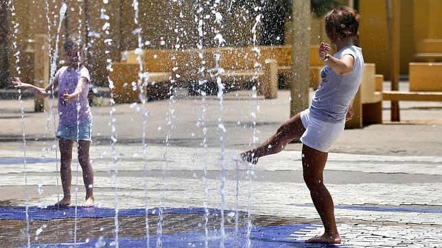 Toda la provincia de Sevilla vuelve a entrar esta semana en alerta por la ola de calor