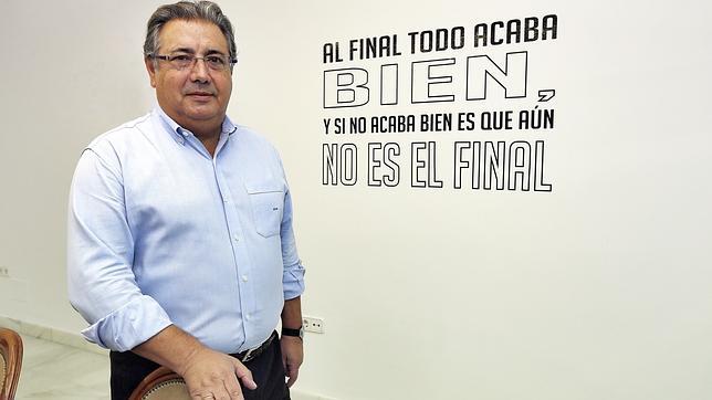 Zoido: «Espadas va a convertir al Ayuntamiento en una sucursal de la Junta»