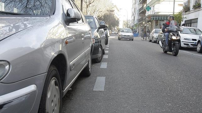 El Ayuntamiento eliminará parte de la zona azul del centro para aparcamientos de motos