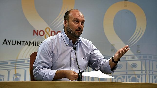 Espadas «hereda» los éxitos de la gestión de Zoido, según el PP