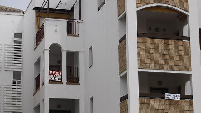 La firma de hipotecas sobre viviendas en Andalucía aumenta un 46% en junio