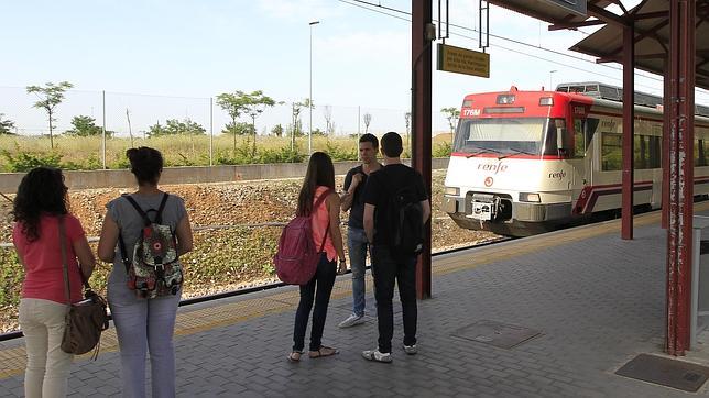 Una comisión sin políticos estudiará la propuesta del Metrotrén