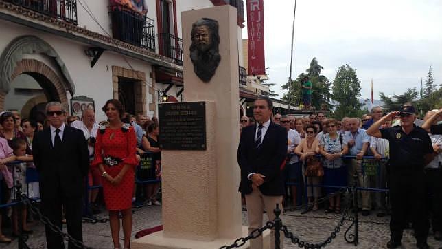 Ronda rinde homenaje a las figuras de Orson Welles y Hemingway