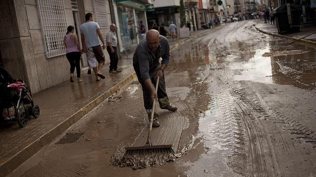 Un centenar de incidencias en Andalucía a causa de la lluvia