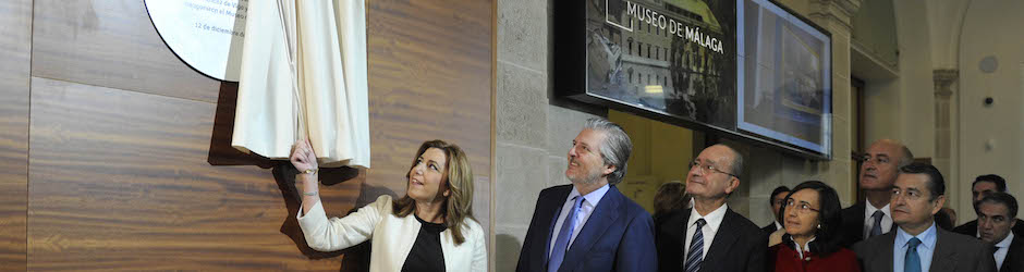 Susana Díaz e Íñigo Méndez de Vigo, acompañados por las autoridades, durante la inauguración del Museo de Málaga
