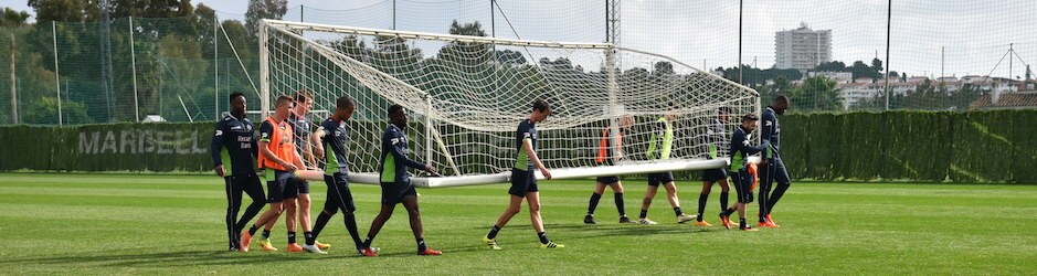 Jugadores del PEC Zwolle durante un entrenamiento en Marbella