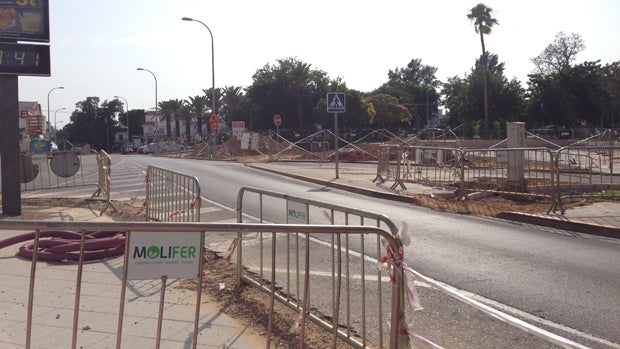 Obras en la avenida Cristóbal Colón