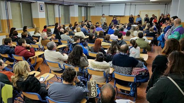 Robos e inseguridad en la Escuela Oficial de Idiomas de Granada: «Tenemos miedo y queremos irnos»