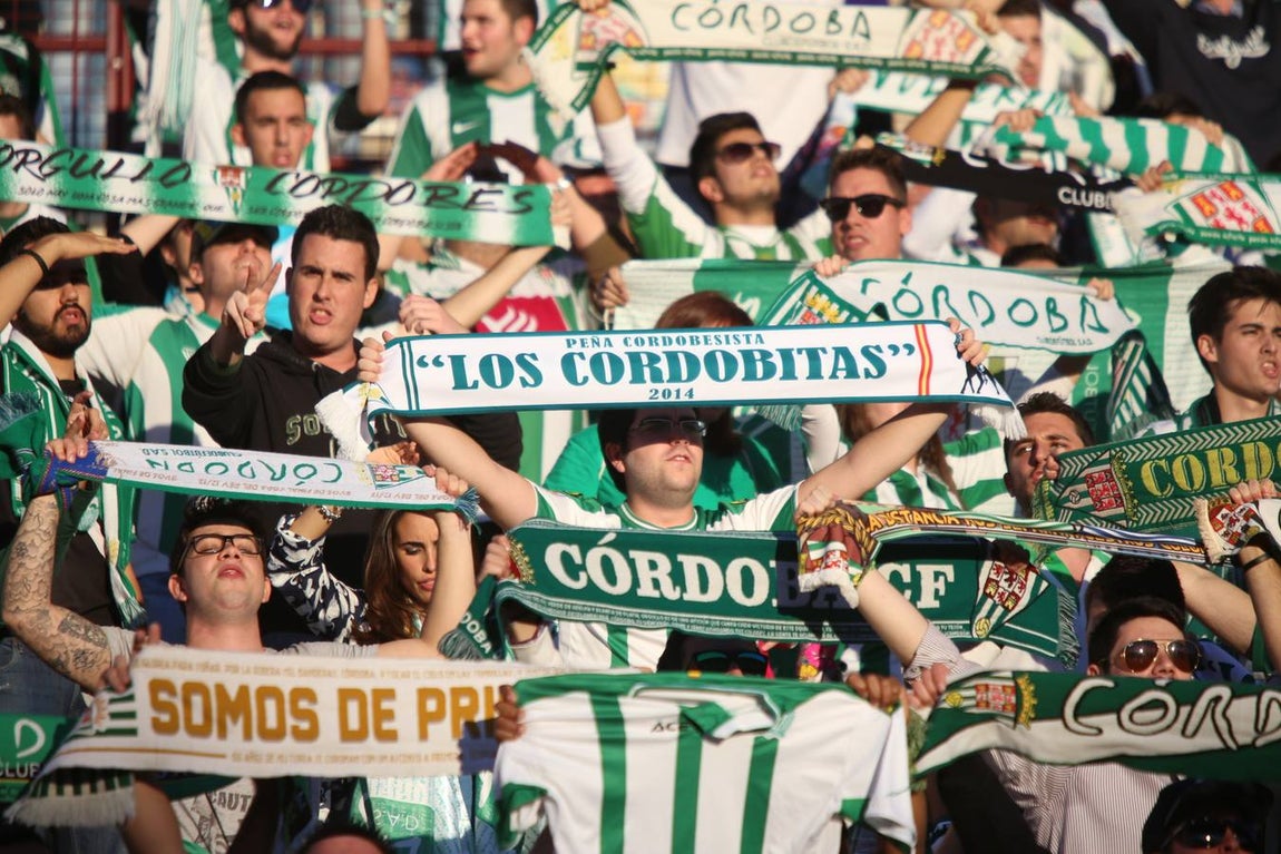 El CCF sigue líder pese a la derrota. Jona y César Díaz marcaron los goles del Albacete en la segunda mitad