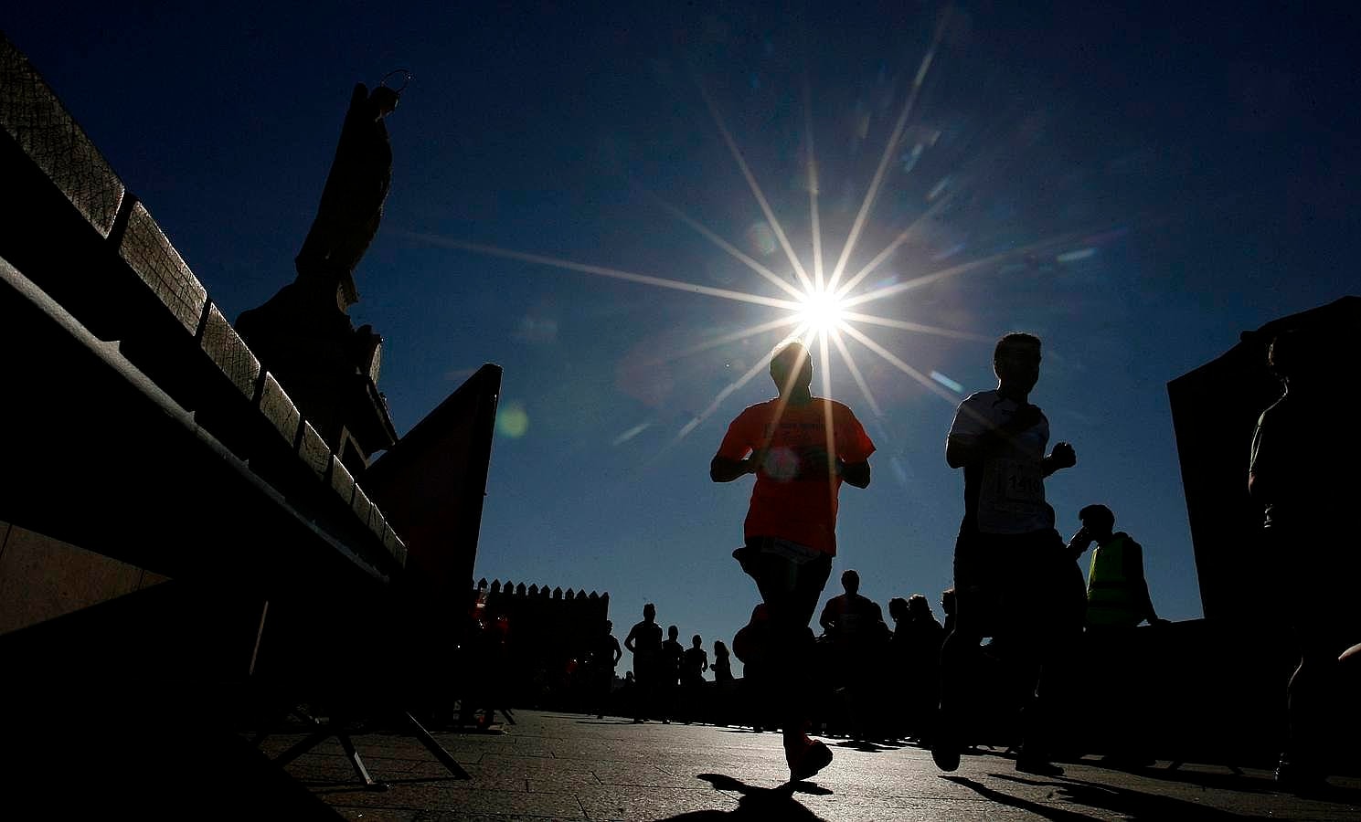 En imágenes, la espectacular XXXI Media Maratón de Córdoba