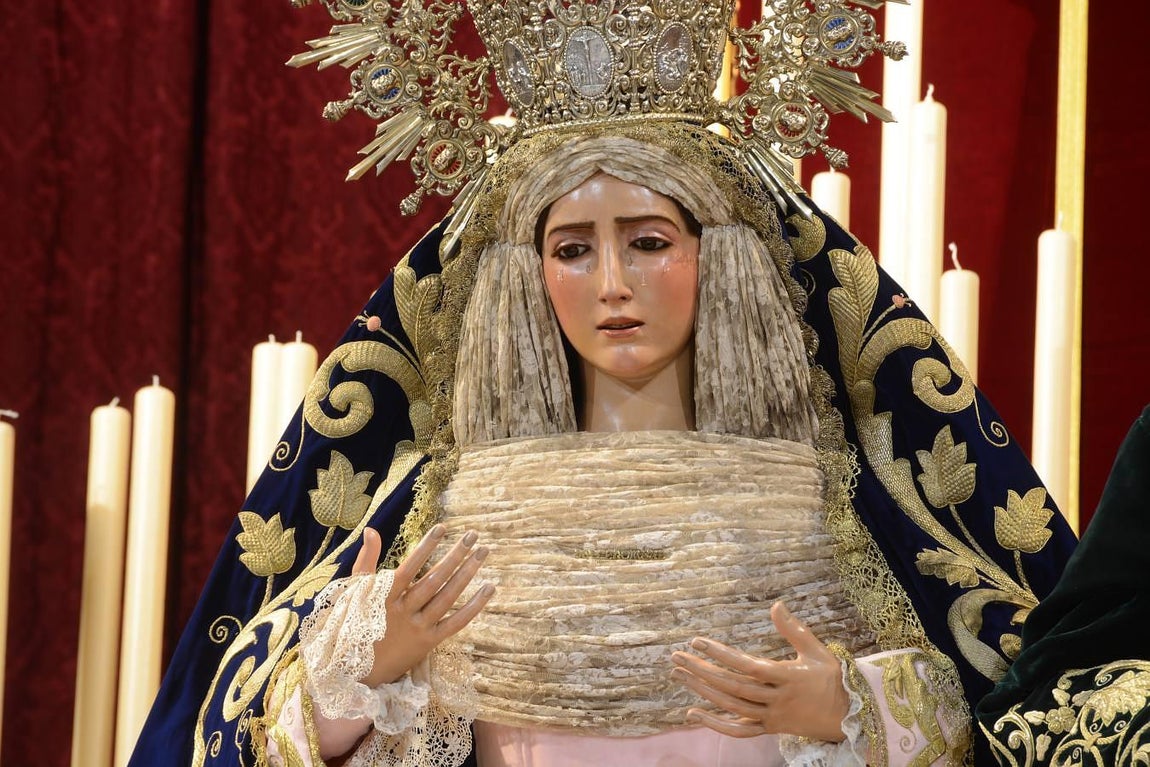 Nuevo esplendor para la Virgen del Dulce Nombre