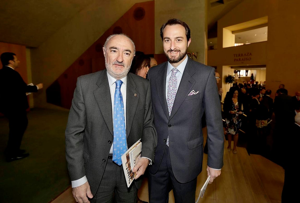 Sevilla, entregada al pregón de Rafa Serna