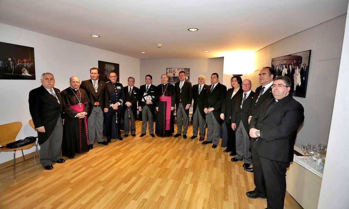 Sevilla, entregada al pregón de Rafa Serna