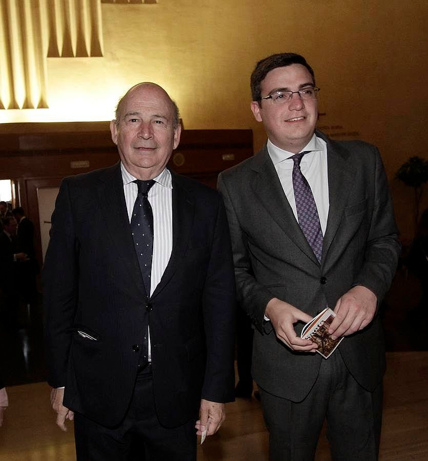 Sevilla, entregada al pregón de Rafa Serna