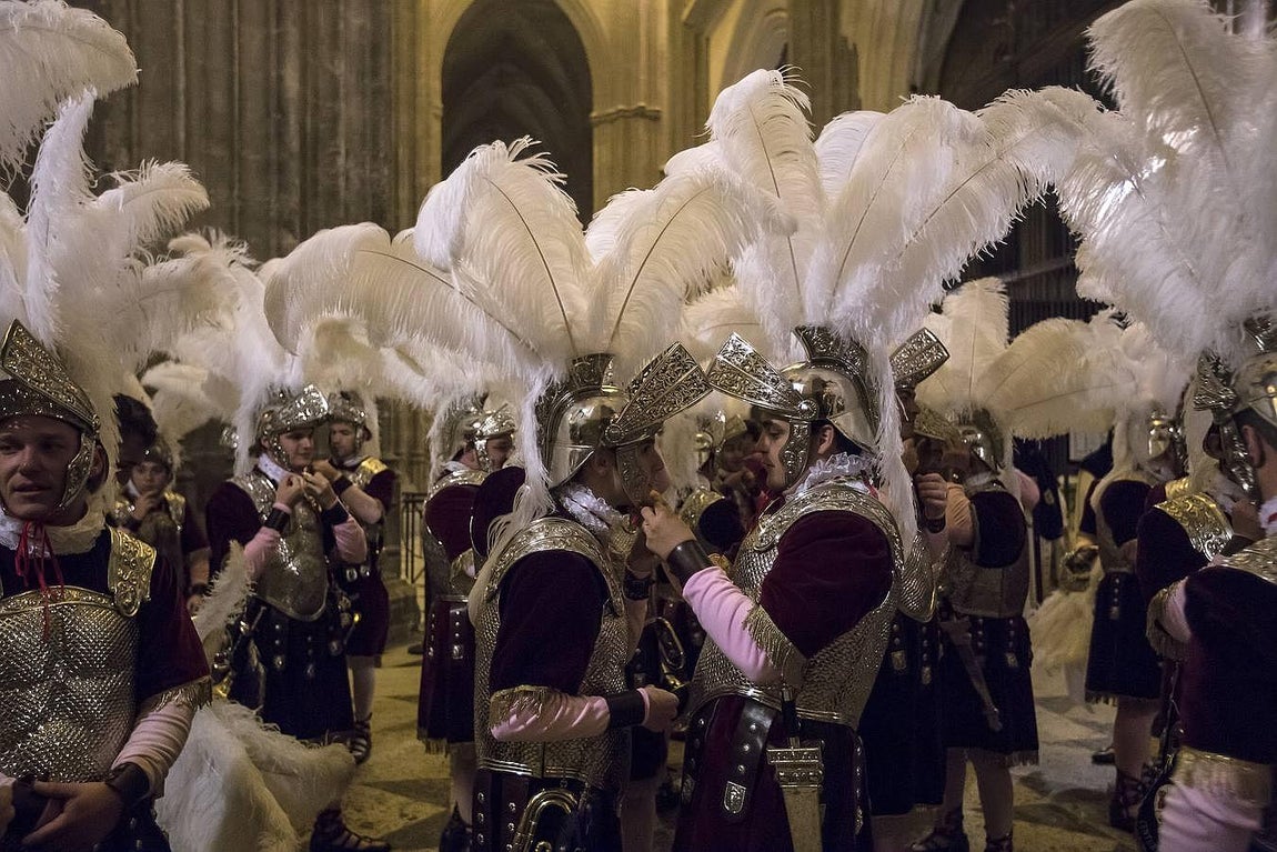La Madrugada en el interior de la Catedral, por Serrano