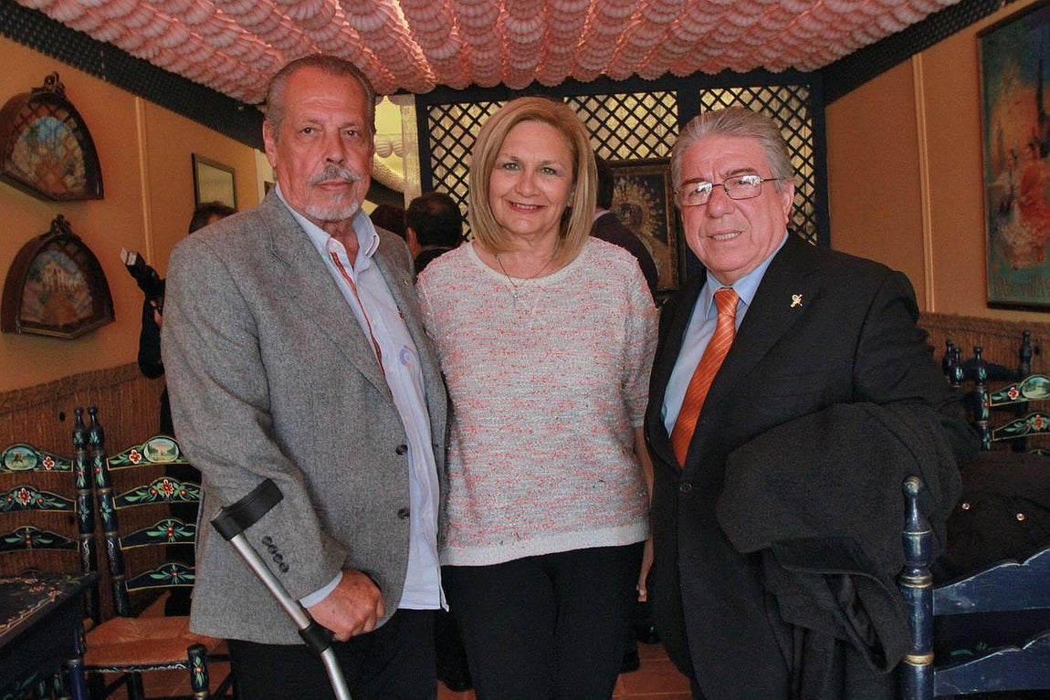 Antonino Parrilla, Pilar Montero y Nano de Jerez