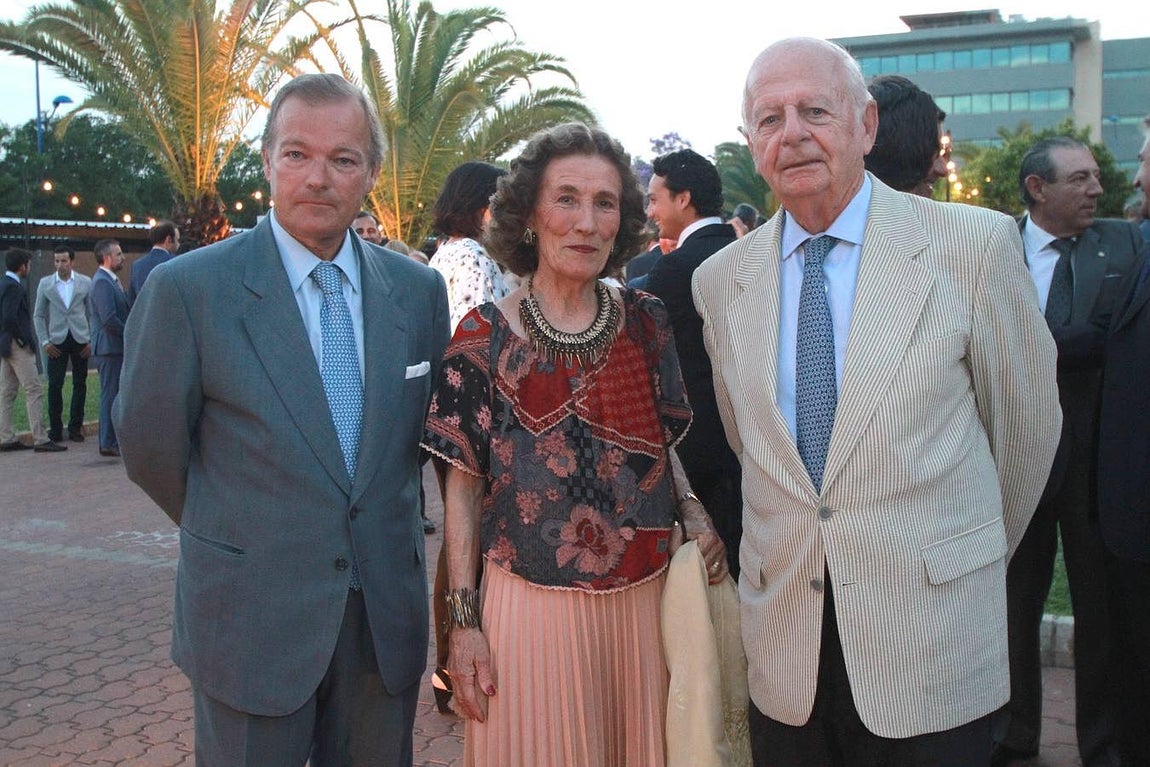 Emotivo homenaje a Fernando Carrasco, ganador del premio Manuel Ramírez