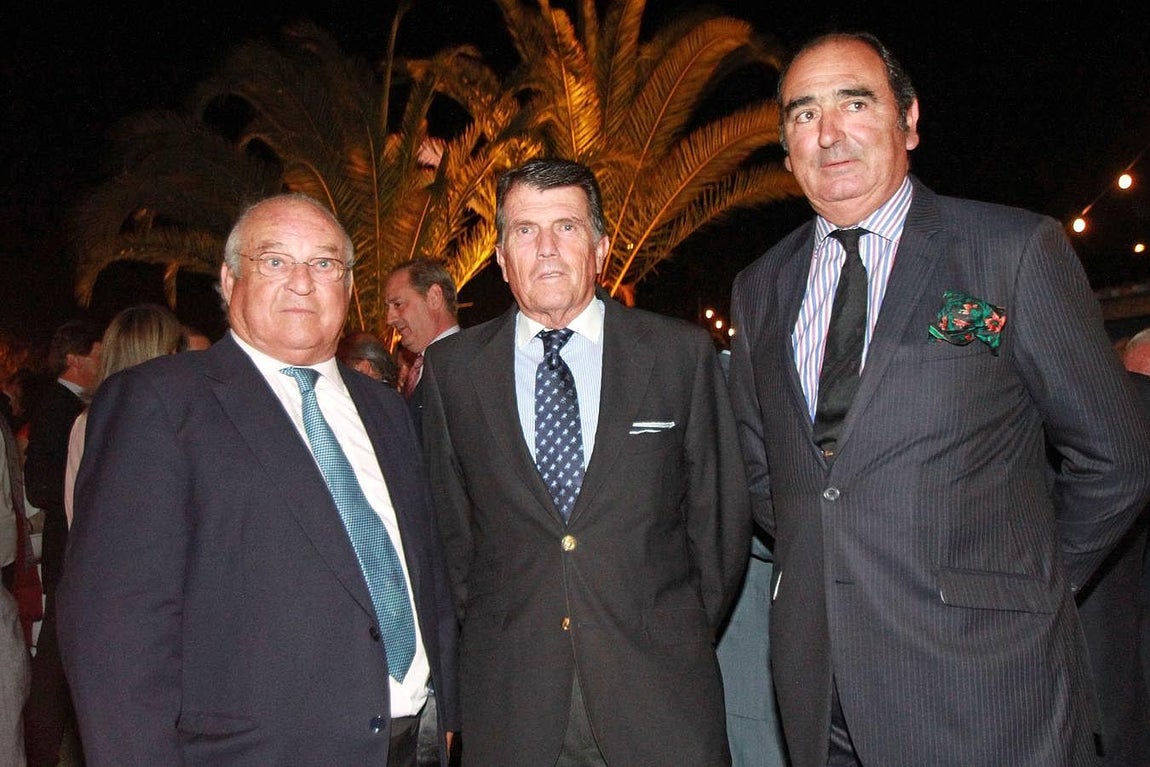 Emotivo homenaje a Fernando Carrasco, ganador del premio Manuel Ramírez