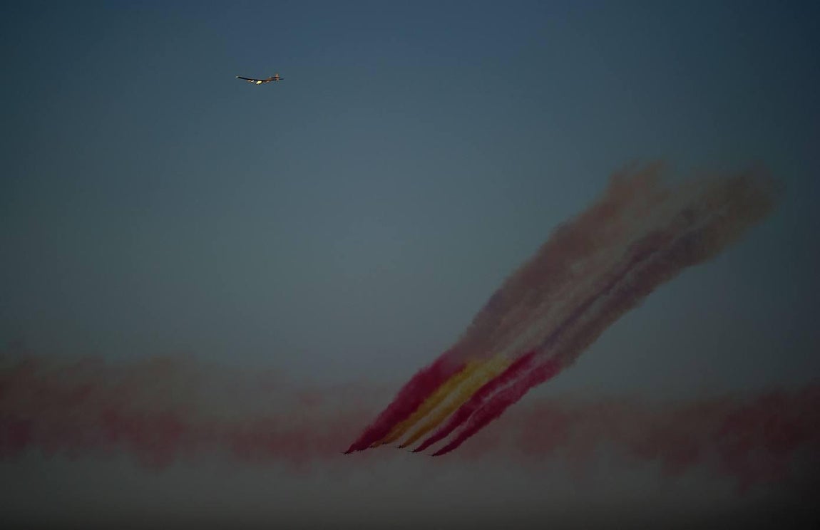 Las mejores imágenes de la llegada del avión Solar Impulse