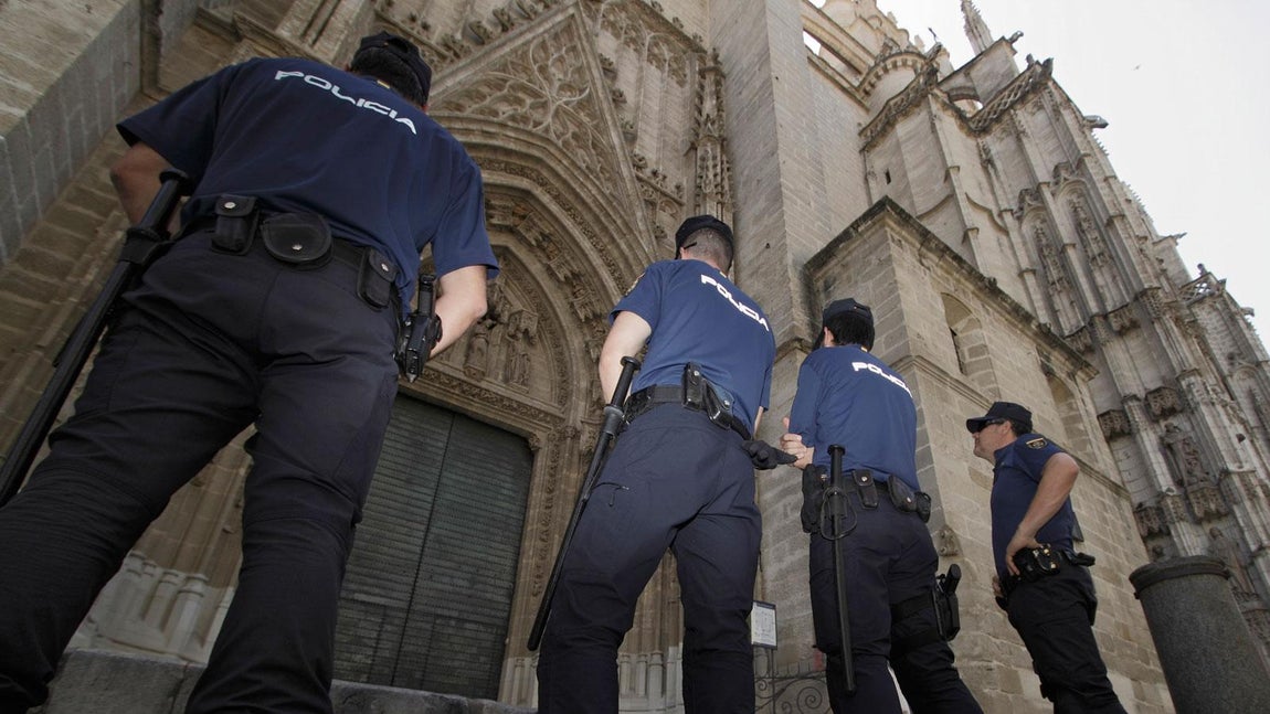 La Policía toma Sevilla ante la llegada de Barack Obama