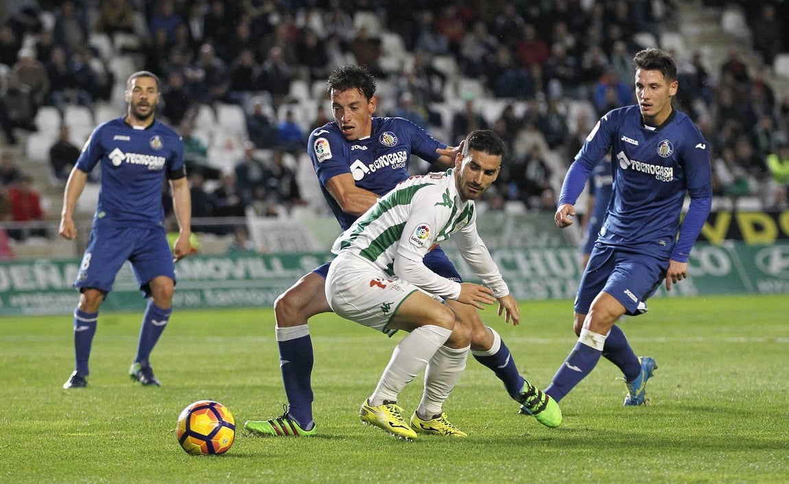 El partido Córdoba-Getafe, en imágenes